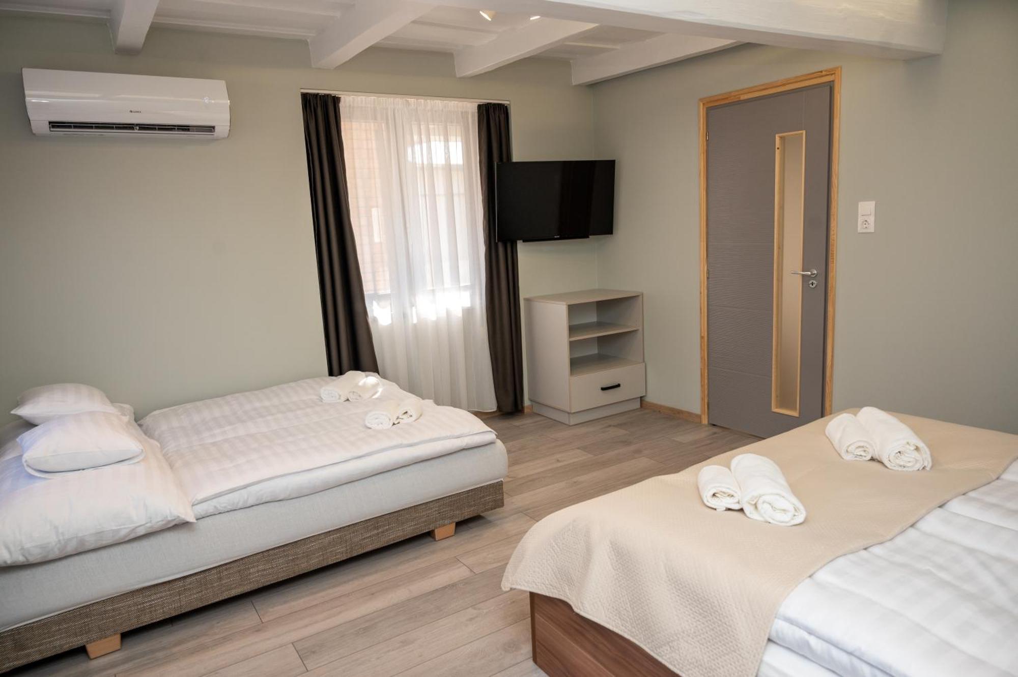 Tuenderkert Apartman 귤러 외부 사진